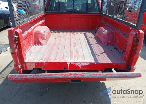 2000 Chevrolet S-10 Ls из США, поврежденный, VIN 1GCCS1443Y8110130